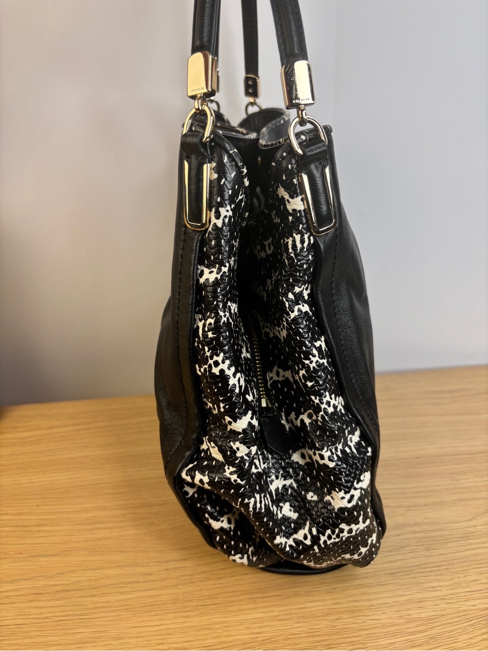 Coach Madison Phoebe Triple Section Two Tone Black/White Python Shoulder Bag - Picture 5 of 13
